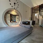 Lejlighed Lingueglietta Loft