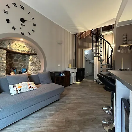 Lingueietta Loft Lingueglietta