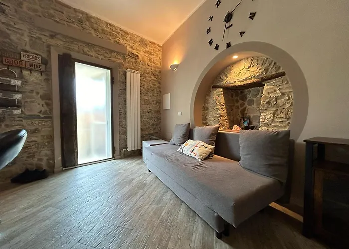 Lingueietta Loft Lägenhet *